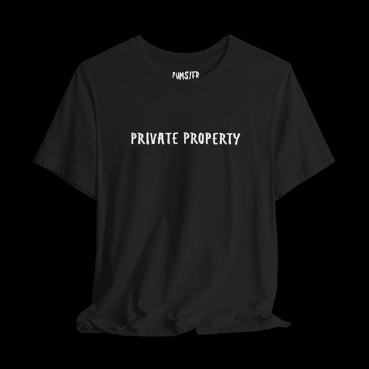private property - Tee